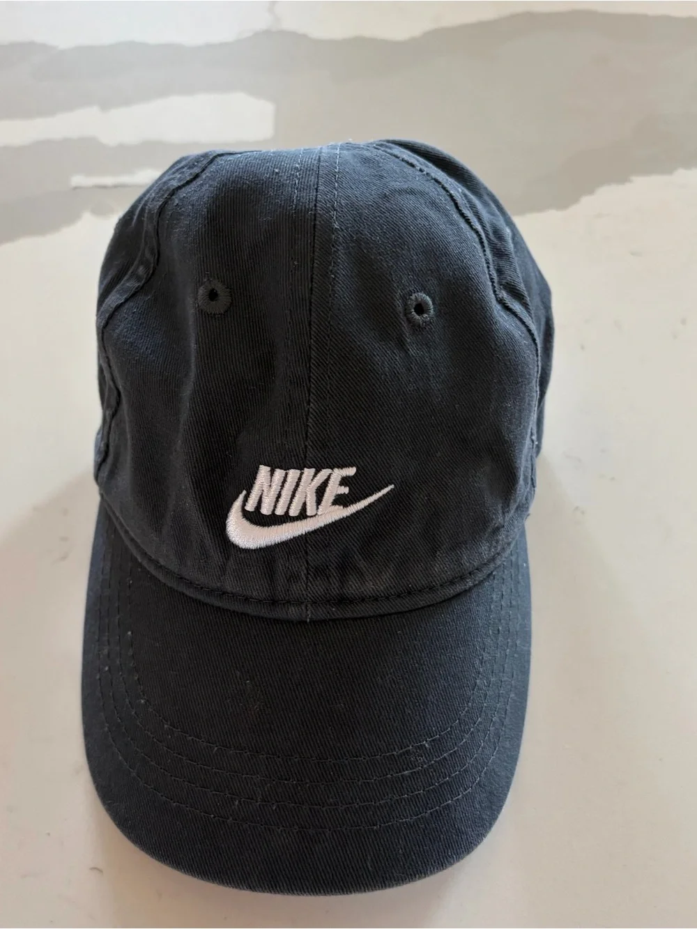 Nike toddler gray Baseball Cap with White Swoosh summer play wear